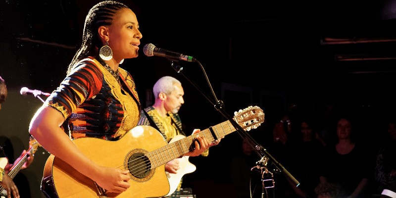 Sona Jobarteh